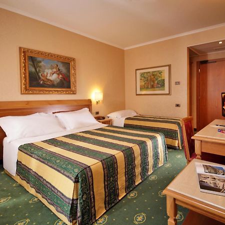 Colonna Hotel Frascati Cameră foto